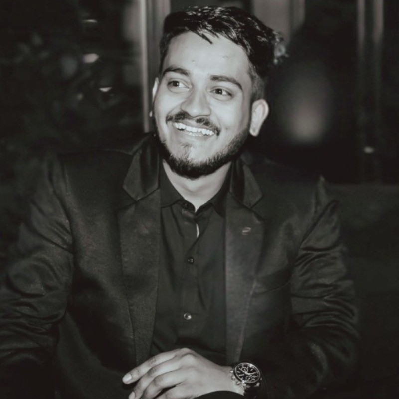 Mukesh Saini, Growth Marketer at DevMarkLab